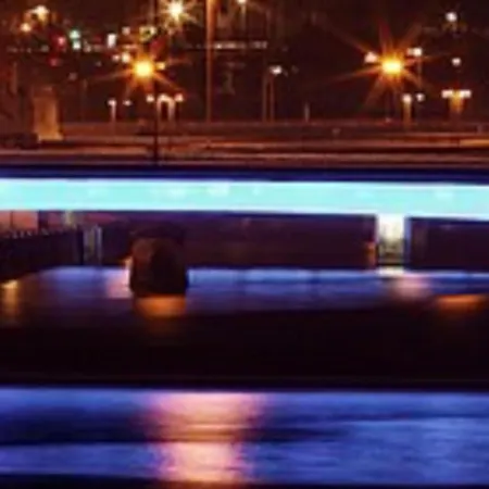 Quartier Fac Bord De Seine *